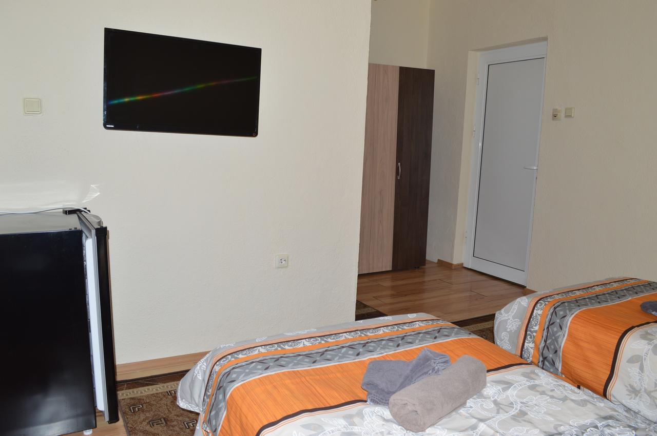 Dionis Hotel Petrich  Εξωτερικό φωτογραφία
